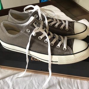 Converse (unisex) shoes